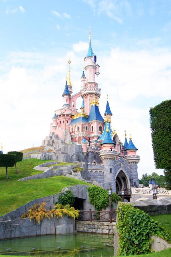 Grand Studio Disney, Queen Size, Coffee, Wifi Montévrain Eksteriør bilde